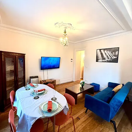 Appartement Tour Eiffel Chapu-2